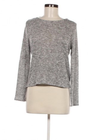 Damen Shirt H&M Divided, Größe L, Farbe Grau, Preis 17,65 €