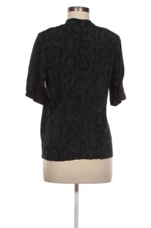 Damen Shirt Minimum, Größe XS, Farbe Mehrfarbig, Preis 16,99 €