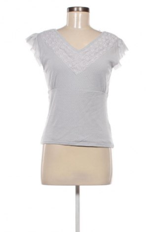 Damen Shirt Now On, Größe M, Farbe Grau, Preis 4,99 €