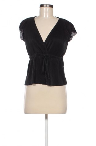 Bluză de femei Stradivarius, Mărime M, Culoare Negru, Preț 22,99 Lei