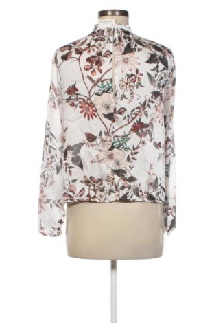 Damen Shirt Stradivarius, Größe S, Farbe Mehrfarbig, Preis € 6,49