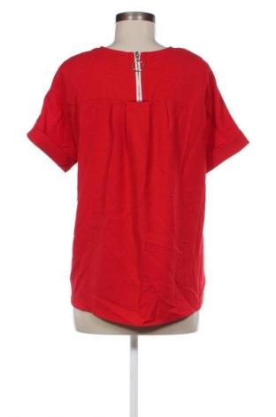 Damen Shirt Stradivarius, Größe S, Farbe Rot, Preis 6,99 €