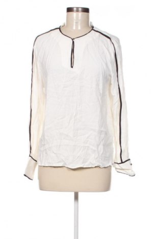 Damen Shirt Tiger Of Sweden, Größe M, Farbe Weiß, Preis 18,99 €