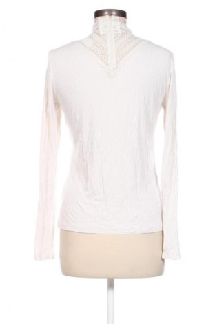 Damen Shirt VILA, Größe M, Farbe Ecru, Preis € 5,99