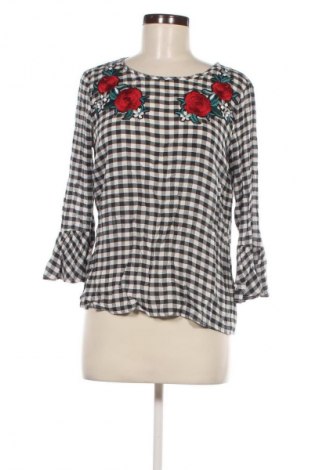 Damen Shirt Yessica, Größe M, Farbe Mehrfarbig, Preis € 1,99