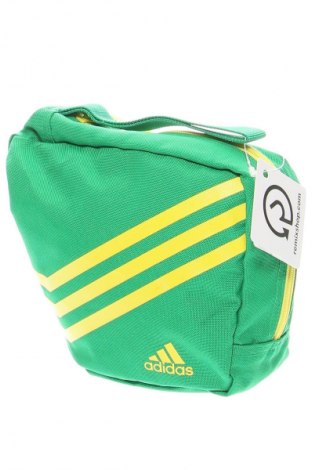 Damentasche Adidas, Farbe Grün, Preis € 30,79