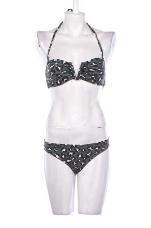 Costum de baie de damă Bruno Banani, Mărime XS, Culoare Multicolor, Preț 124,99 Lei