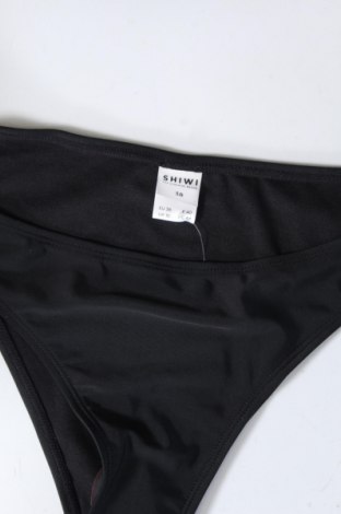 Costum de baie de damă Shiwi, Mărime M, Culoare Negru, Preț 177,99 Lei