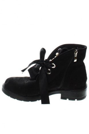 Botine de damă, Mărime 38, Culoare Negru, Preț 110,99 Lei