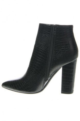 Damen Stiefeletten, Größe 40, Farbe Schwarz, Preis € 16,49