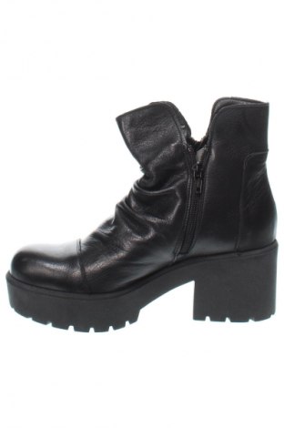 Damen Stiefeletten Alesya, Größe 38, Farbe Schwarz, Preis 136,99 €