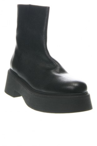 Botine de damă Patrizia Pepe, Mărime 41, Culoare Negru, Preț 325,45 Lei