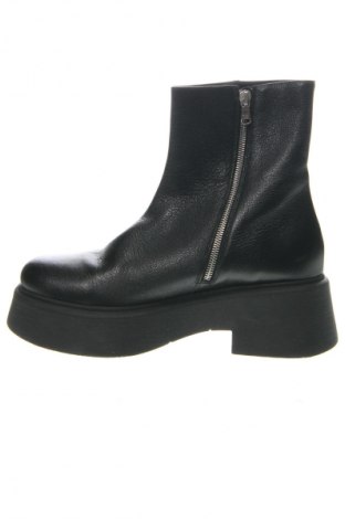 Botine de damă Patrizia Pepe, Mărime 41, Culoare Negru, Preț 325,45 Lei