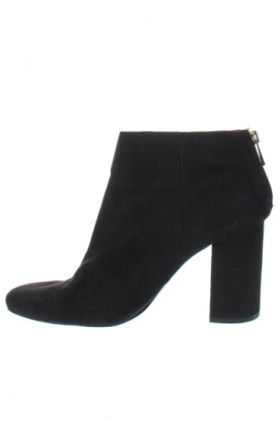 Damen Stiefeletten Pull&Bear, Größe 40, Farbe Schwarz, Preis € 26,23