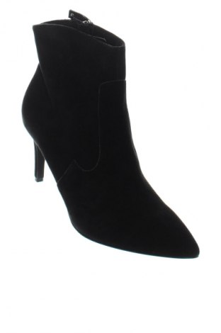 Botine de damă S.Oliver Black Label, Mărime 38, Culoare Negru, Preț 436,99 Lei