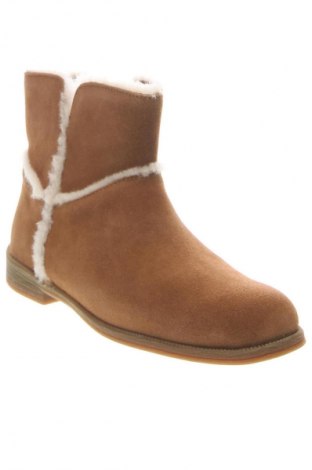 Дамски боти UGG Australia, Размер 36, Цвят Кафяв, Цена 196,99 лв.