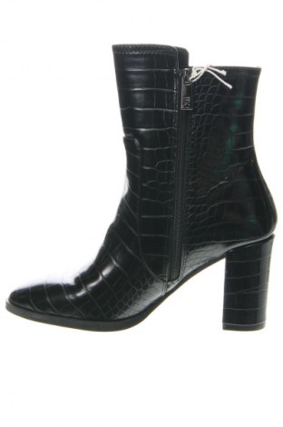 Botine de damă Xti, Mărime 38, Culoare Negru, Preț 253,99 Lei