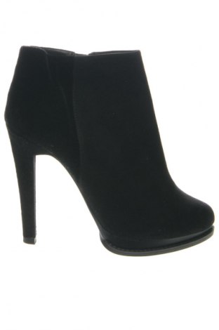 Botine de damă Zara, Mărime 40, Culoare Negru, Preț 62,99 Lei