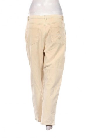 Damen Jeans, Größe M, Farbe Beige, Preis 8,49 €