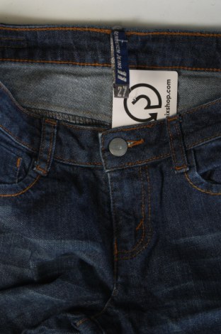 Damskie jeansy Bench, Rozmiar M, Kolor Niebieski, Cena 32,99 zł