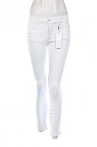 Damen Jeans Calvin Klein, Größe S, Farbe Weiß, Preis € 38,99