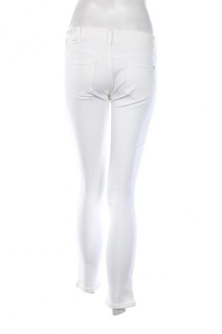 Damen Jeans Calvin Klein, Größe S, Farbe Weiß, Preis € 38,99