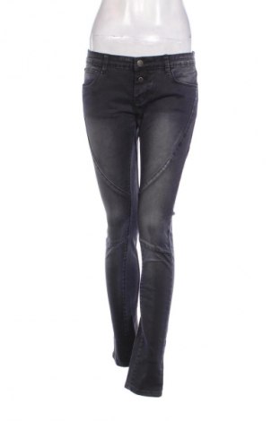 Damen Jeans Essenza, Größe L, Farbe Schwarz, Preis 5,99 €