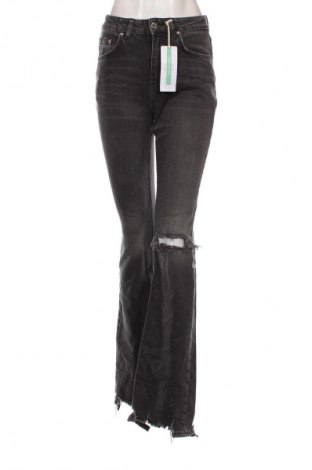 Damen Jeans Gina Tricot, Größe S, Farbe Grau, Preis € 24,49