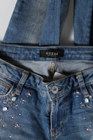 Дамски дънки Guess, Размер M, Цвят Син, Цена 75,00 лв.