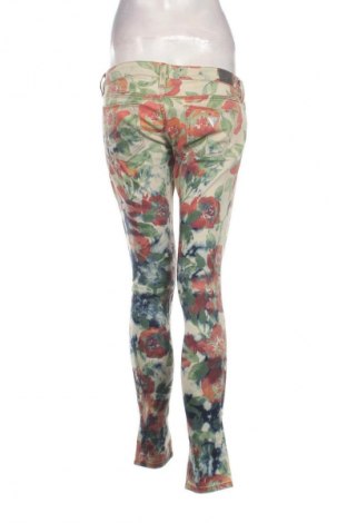 Blugi de femei Guess, Mărime S, Culoare Multicolor, Preț 105,99 Lei