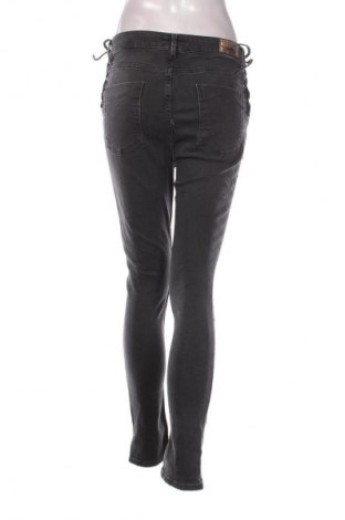 Damen Jeans H&M, Größe L, Farbe Grau, Preis 9,29 €