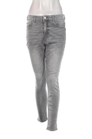 Damen Jeans H&M, Größe M, Farbe Grau, Preis € 6,99