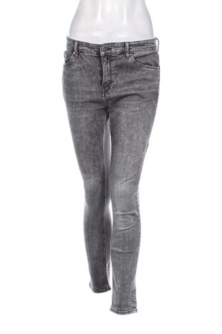 Damen Jeans H&M, Größe M, Farbe Grau, Preis 9,49 €