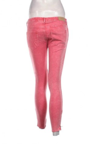 Damskie jeansy H&M Divided, Rozmiar M, Kolor Różowy, Cena 33,99 zł