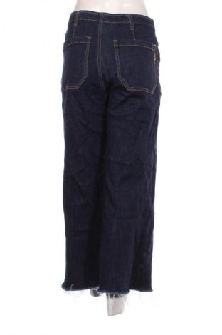 Damen Jeans ICON, Größe M, Farbe Blau, Preis € 18,99