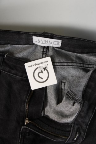 Damen Jeans Janina, Größe M, Farbe Grau, Preis € 6,99