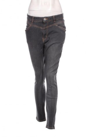 Damen Jeans Janina, Größe M, Farbe Grau, Preis € 6,99