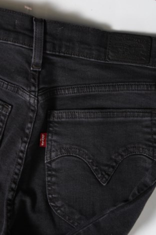 Blugi de femei Levi's, Mărime M, Culoare Negru, Preț 283,99 Lei