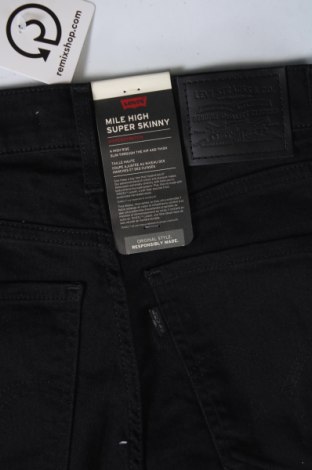 Blugi de femei Levi's, Mărime S, Culoare Negru, Preț 226,99 Lei