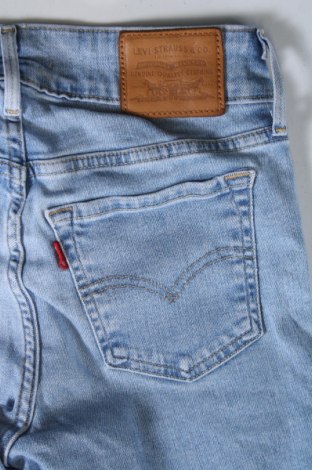 Γυναικείο Τζίν Levi's, Μέγεθος XS, Χρώμα Μπλέ, Τιμή 26,99 €