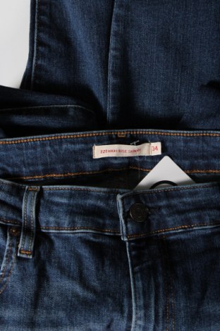 Dámské džíny  Levi's, Velikost XXL, Barva Modrá, Cena  1 625,00 Kč