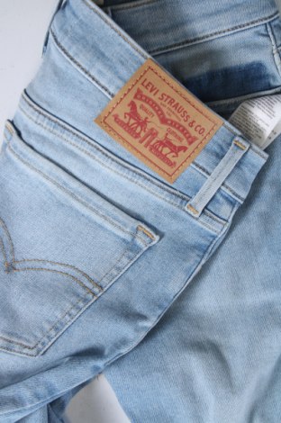 Blugi de femei Levi's, Mărime M, Culoare Albastru, Preț 311,99 Lei