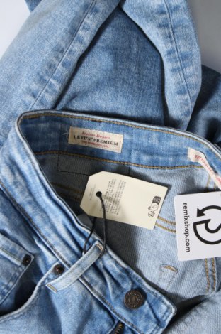 Γυναικείο Τζίν Levi's, Μέγεθος M, Χρώμα Μπλέ, Τιμή 31,49 €