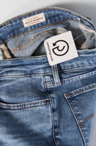 Γυναικείο Τζίν Levi's, Μέγεθος M, Χρώμα Μπλέ, Τιμή 88,99 €