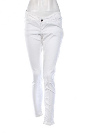 Damen Jeans Mamalicious, Größe L, Farbe Weiß, Preis € 15,99