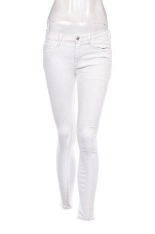 Damen Jeans Mango, Größe M, Farbe Weiß, Preis € 10,49