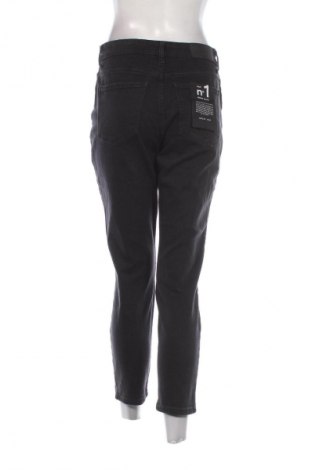 Damen Jeans Noisy May, Größe S, Farbe Schwarz, Preis 23,99 €