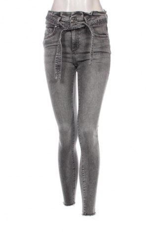 Damen Jeans ONLY, Größe M, Farbe Grau, Preis 18,29 €