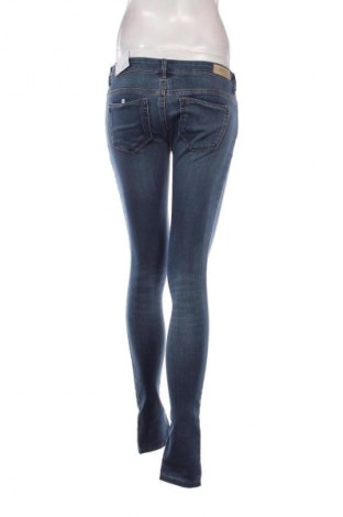 Damskie jeansy ONLY, Rozmiar M, Kolor Niebieski, Cena 67,99 zł