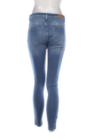 Damskie jeansy ONLY, Rozmiar S, Kolor Niebieski, Cena 73,99 zł